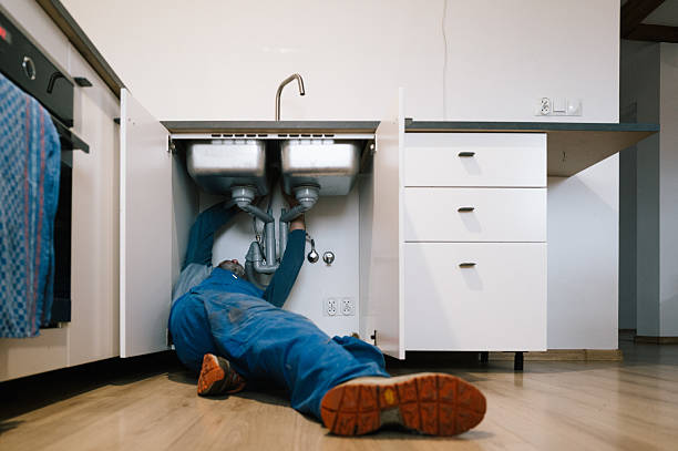 Professional Drain Cleaning technician working in Shirley, IL